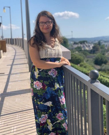 angela.caponio