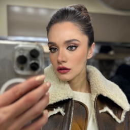 zaina23