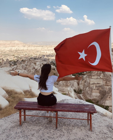 sarah4demet