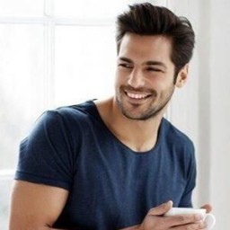 Serkan Çayoglu as Ayaz Dinçer in Kiraz Mevsimi