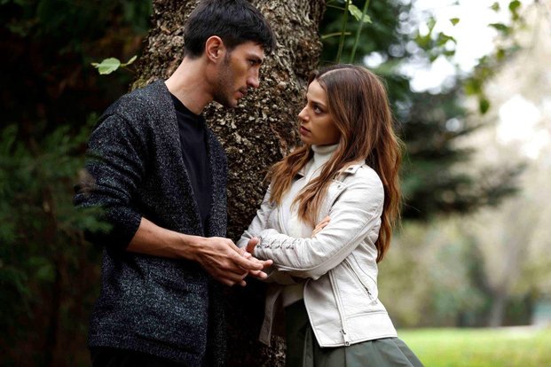 Sahin Tepesi Falcon Crest Episode 2 English Subtitles Şahin Tepesi (Falcon Crest): Season 1, Episode 2 - Dizilah