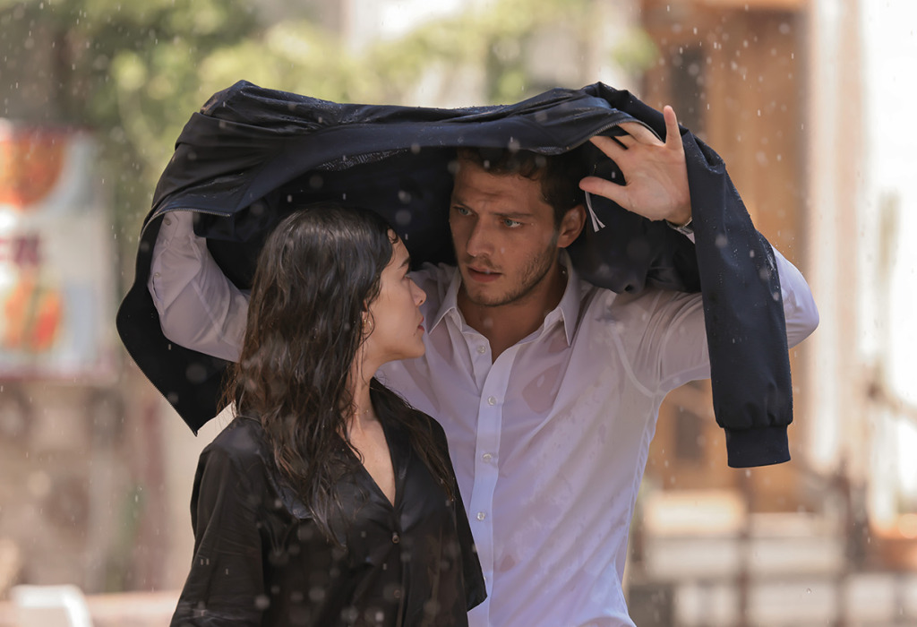 'Siyah Kalp':  Show TV Drops Trailer For New Turkish Drama