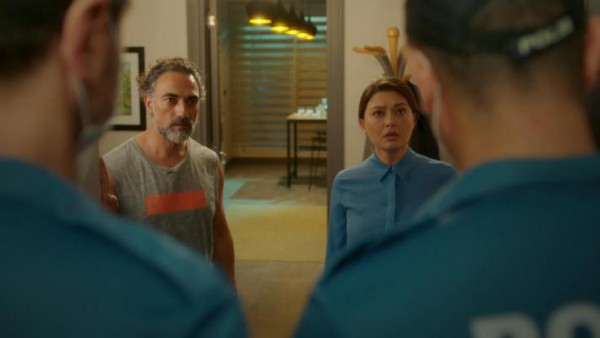 S01E03