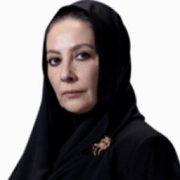 Ayda Aksel as Azize Aslanbey