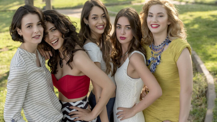 Hamma xotinini sikdi