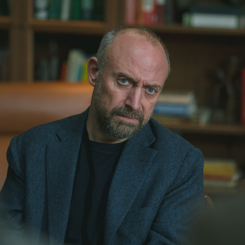 Adsız Aşıklar (2025) Image