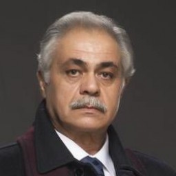 Osman Alkaş as Veysel
