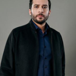 Firat Altunmeşe as Adar Halebi̇