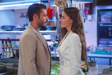 "Cam Tavanlar":  In Praise of the "Liberated" Male (Ep. 2 Review)