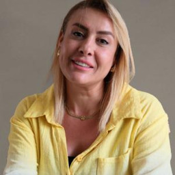 Pınar Kankılıç as Belkis in Aşk ve Umut