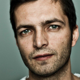 İlker Kızmaz as Halil