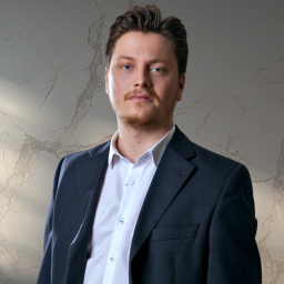 Sefer Canbaz as Burak