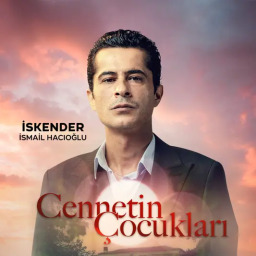 İsmail Hacıoğlu as İskender
