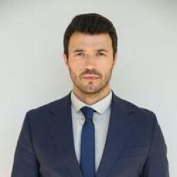 Emre Taşkıran as Sait Öztürk