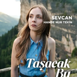 Hande Nur Tekin as Sevcan in Taşacak Bu Deniz