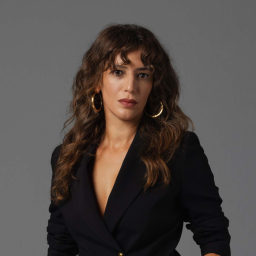 Nihal Yalçın as Berfin Tangören