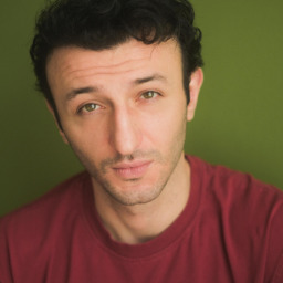 Haydar Sahin as Isa