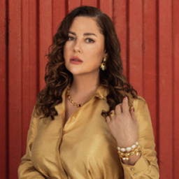 Toprak Sağlam as Altın in A.B.I.