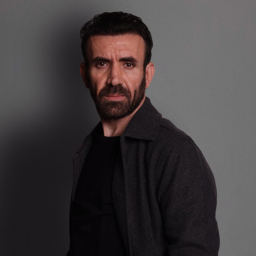 Mehmet Yılmaz Ak as Yılmaz Doğan in Yeraltı
