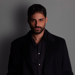 Ekin Mert Daymaz as Ferhat Hanoğlu