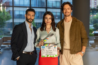 First Look: “Muhtemel Aşk” on Show TV (Cast + Plot Summary)