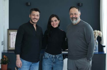 First Look: 'Mercan Köşk' on atv (Cast + Plot Summary)
