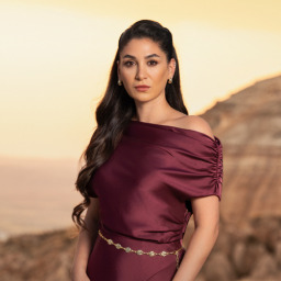 Sitare Akbaş as Destan Kızılırmak