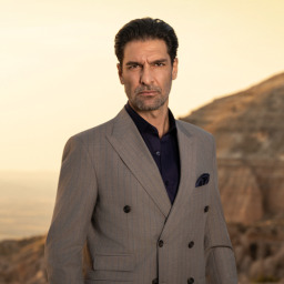 Taner Rumeli as Yaman Ganioğlu