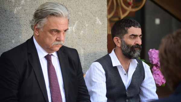 Ben Bu Cihana Sığmazam: Season 1, Episode 3 Image