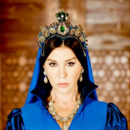 Nebahat Çehre as Valide Sultan