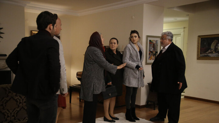 Aşk Laftan Anlamaz: Season 1, Episode 20 Image