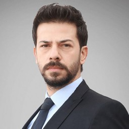 Ahmet Tansu Taşanlar as Nazım Peker in Çukur