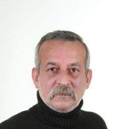İbrahim Gündoğan as Mete Aymar